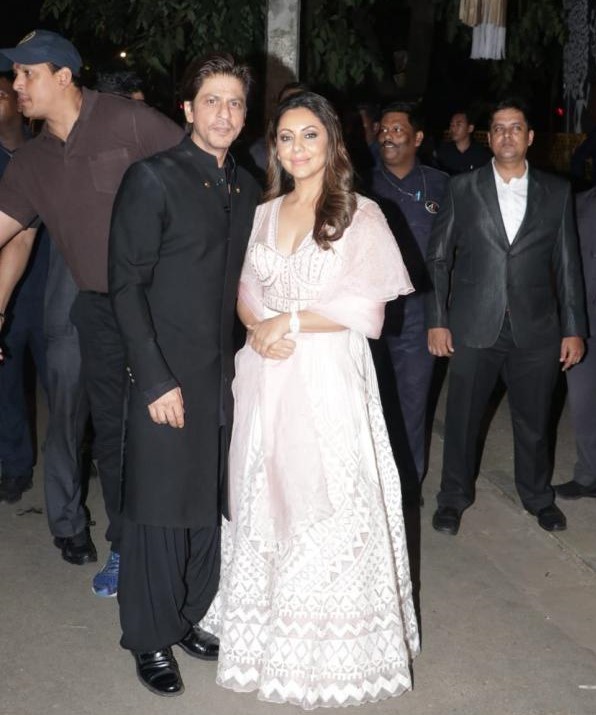 Couple Style: 5 Times Shah Rukh Khan And Gauri Khan’s Style Made Us Stop And Stare - 4