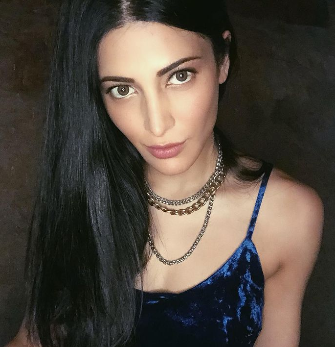 Throwback To The Times When Shruti Haasan Looked Spontaneously Beautiful - 4