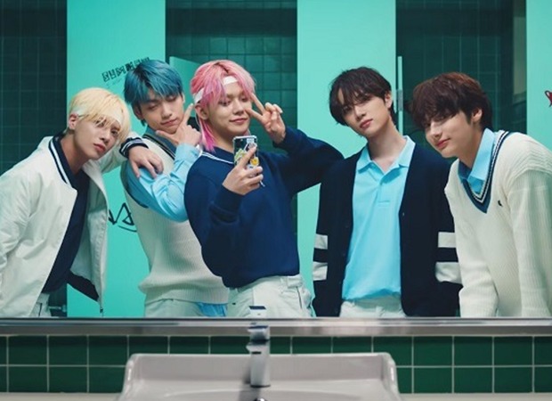 Times when Txt K-Pop stars Rocked the Neon Trend, Fans are Lovestruck! 766624