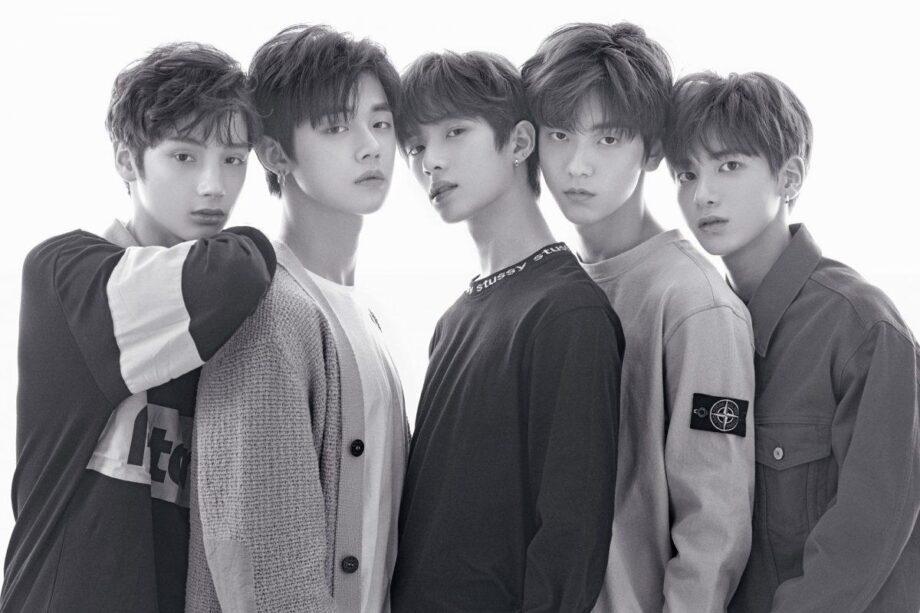 Times when Txt K-Pop stars Rocked the Neon Trend, Fans are Lovestruck! 457432