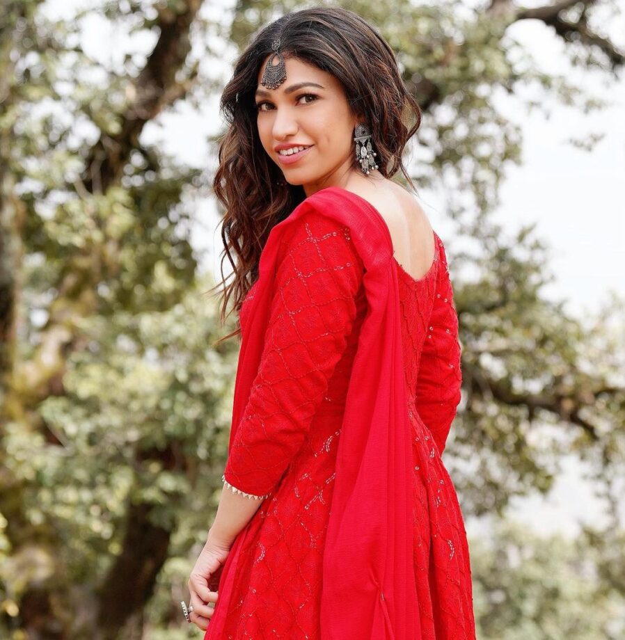 Tulsi Kumar’s Multi-Dress Outfits Are Just Unbeatable! View Pics - 0