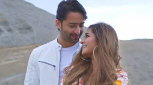 Watch Now: Sanjay Dutt and Madhuri Dixit’s classic ‘Mera Dil Bhi Kitna Pagal Hai’ recreated by Shaheer Sheikh and Mamta Sharma goes viral, check ASAP