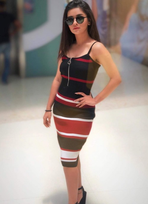 5 Times Avneet Kaur Set The Temperature Soaring With Her Bodycon Dresses And We Can Definitely Blame Her For The Rising Temperature - 1