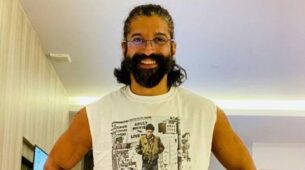 Farhan Akhtar Calmly Reacts To A Troll Calling Him A ‘Flop Hero’; Here’s How The Actor Responded