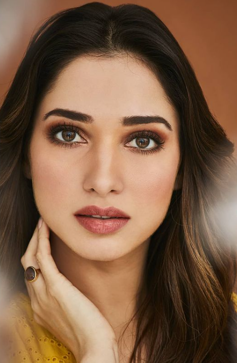 A Sight To Behold: Tamannaah Bhatia’s Approved Makeup Looks For Ultra Max Impact - 2