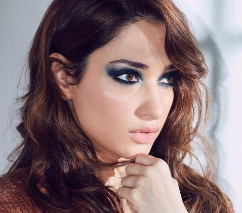 A Sight To Behold: Tamannaah Bhatia’s Approved Makeup Looks For Ultra Max Impact - 4