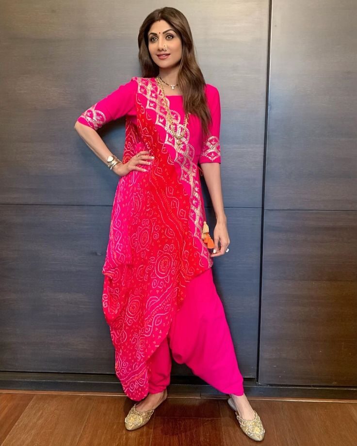 All Times Shilpa Shetty Kundra Added A Unique Twist To Her Ethnic Wear And Nailed It - 0