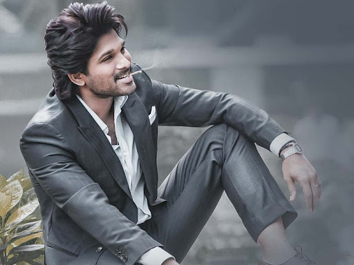 Allu Arjun Vs Yash: Who Has Slayed In Their Bossy Solid Pantsuits? Vote Here - 1