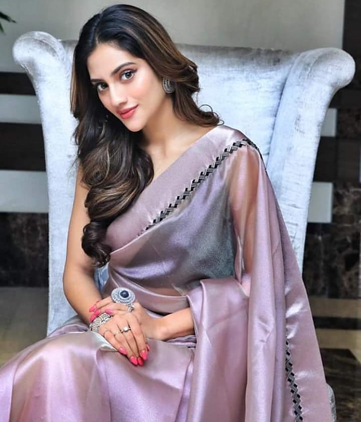 Attractive saree looks of Bengali star Nusrat Jahan 794055