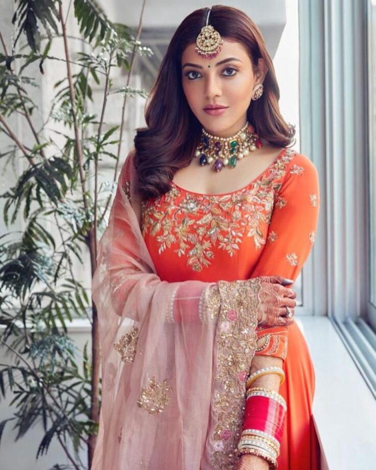 Bindiya Chamkegi: Kajal Aggarwal Is Your Perfect Guide To Slay Bindi Look, Take Hints - 2