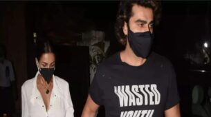Couple Goals: Arjun Kapoor and Malaika Arora step out for a romantic date together, fans in awe