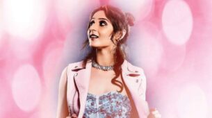 Dhvani in Pink or Dhvani in Red: Which look of Dhvani Bhanushali grabs your attention?