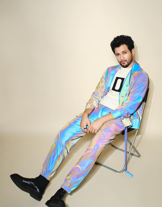 Epitome Of Coolness! Rohit Saraf’s Holographic Outfit Is Winning Hearts On The Internet; We Can’t Take Our Eyes Off Him - 2