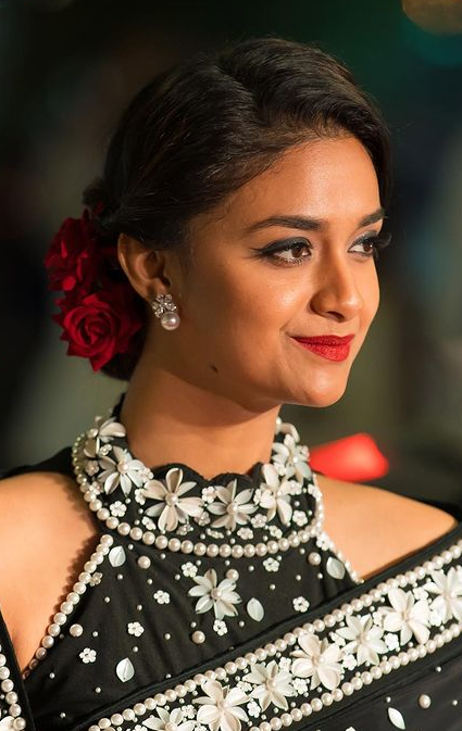 From Chaandbalis To Jhumkas: Keerthy Suresh Has Earrings For All Your Occasions - 2