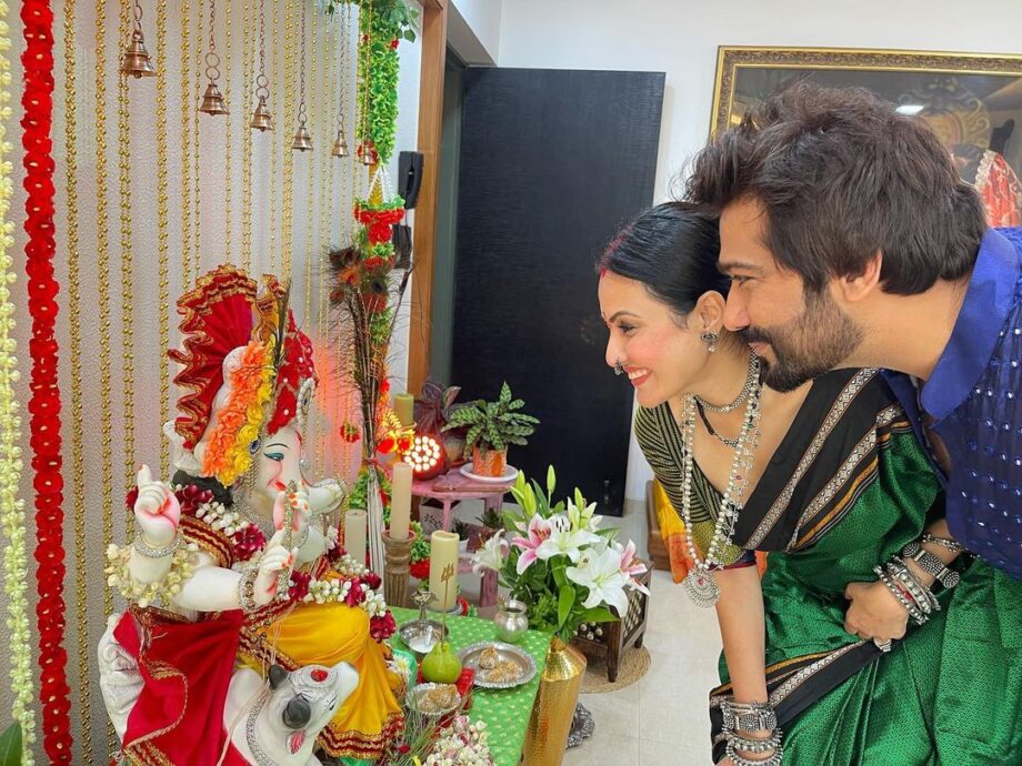 From Divyanka Tripathi-Vivek Dahiya to Disha Parmar-Rahul Vaidya: TV couples celebrate Ganesh Chaturthi in style - 2