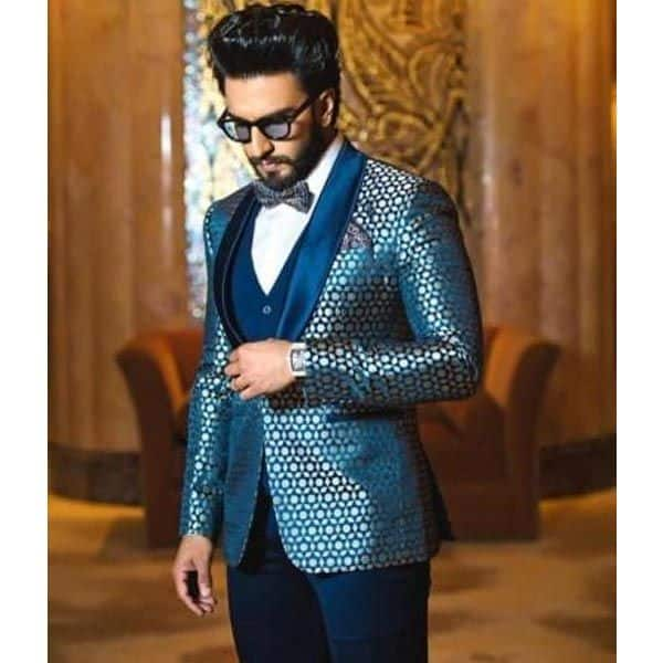 Ranveer Singh Vs Ranbir Kapoor: Which Handsome hunk slew the blue suit? - 0