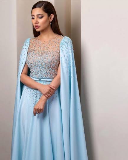 From Jasmin Bhasin To Mahira Khan: TV Beauties Who Looked Ethereal In Icy Blue Outfits - 3