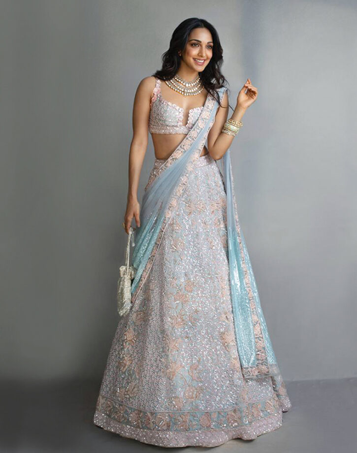 Kiara X Manisha Malhotra: From Pinktastic Shining Lehenga To Blackish Indo-Western: Which Exquisite Look Of Kiara Advani’s Would You Like To Steal? - 1