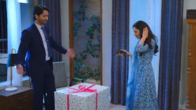Kuch Rang Pyar Ke Aise Bhi Written Update S03 Ep47 15th September 2021: Dev surprises Sonakshi with party outfit