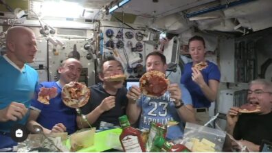 Let’s Chill: Astronauts Enjoy ‘Floating Pizza Night’ At International Space Station, Netizens Left Amazed