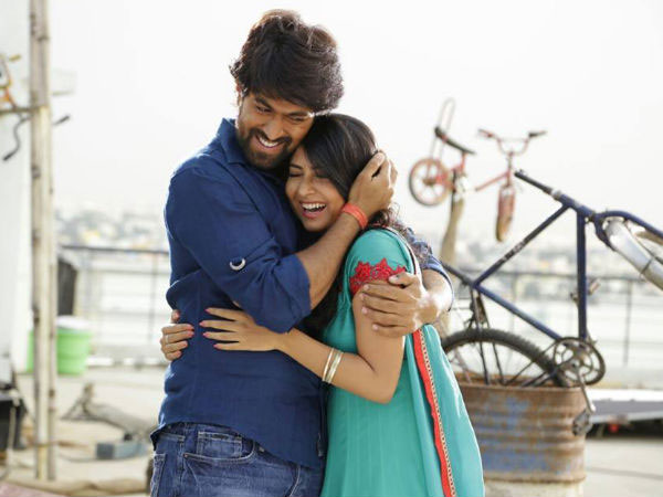 Picture Perfect: Radhika Pandit With Her Cuddle Buddy Yash Is A Complete Cute Vibe, View Pics - 5