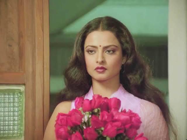 Rekha – I Was Called The ‘ Ugly Duckling’ Of Hindi Films, Read The Reasons That Will Shock You - 1