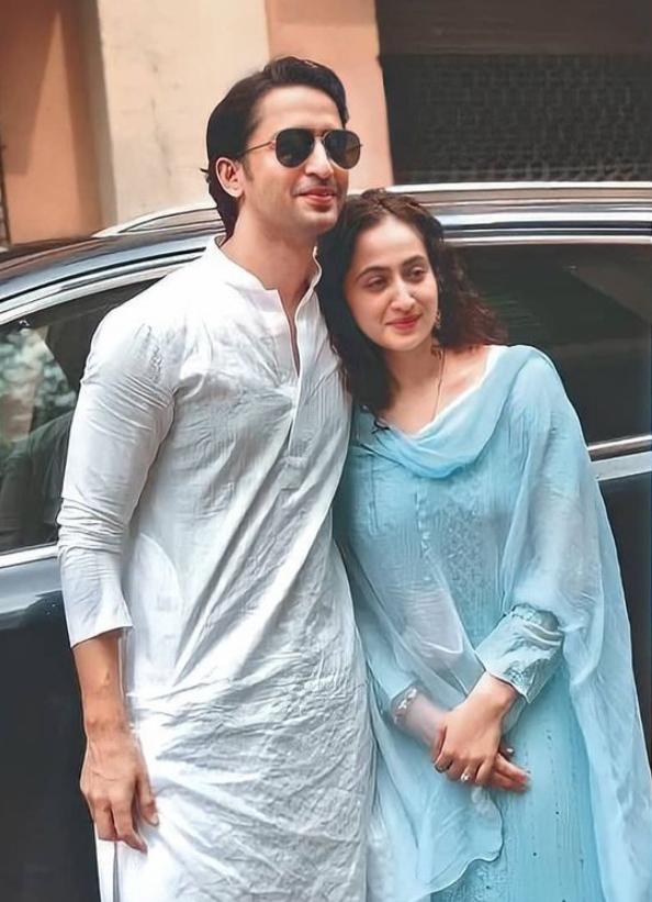 Relationship Goals: 5 Pictures Of Power Couple Shaheer Sheikh And Wife Ruchikaa Kapoor That Prove Perfect Couple Style Game Exists - 1