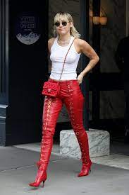 Rihanna Vs Selena Gomez Vs Miley Cyrus: Which Hollywood beauty makes heads turn in street style looks? - 1