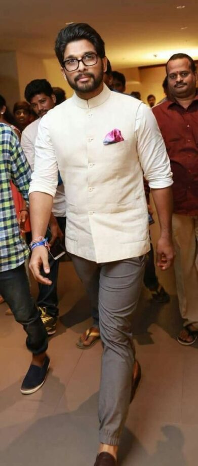 Rock & Roll: Allu Arjun’s Off-Screen Outfits Are Too Hot To Handle, See Here - 4
