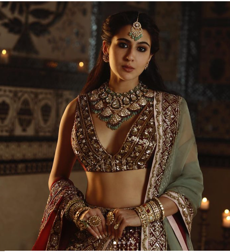 Sara Ali Khan Has Left Us Mesmerized In Her Poses In Beautiful Lehengas, Fans Left Awestruck - 0