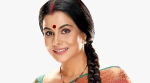 Shubh Laabh spoiler alert: Savita attempts different ways to save namkeen shop