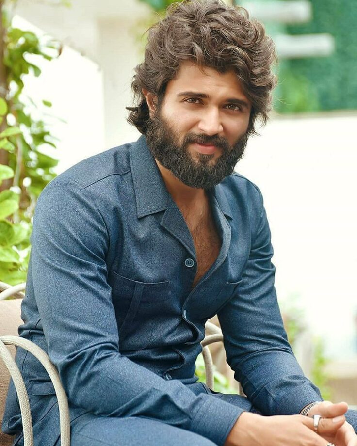 Steal These Hairstyles Of Vijay Deverakonda To Look Like A Pack Of Hotness, Take Tips - 3