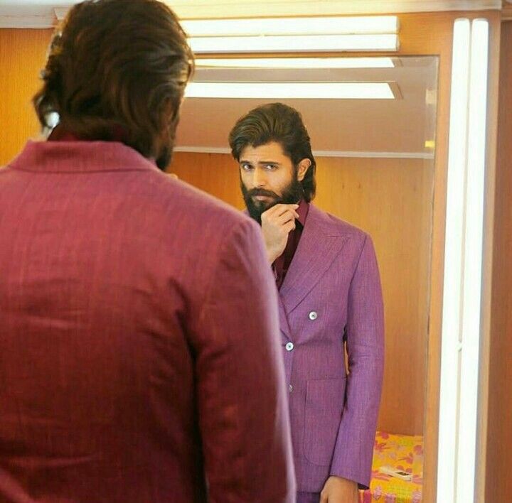 Steal These Hairstyles Of Vijay Deverakonda To Look Like A Pack Of Hotness, Take Tips - 1