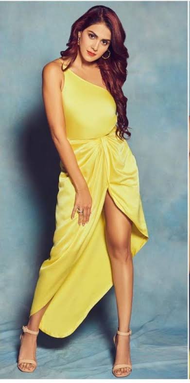 Surbhi Jyoti Vs Genelia Deshmukh: Which Diva Donned The Yellow Satin Front Knotted Slit Dress Better? - 3