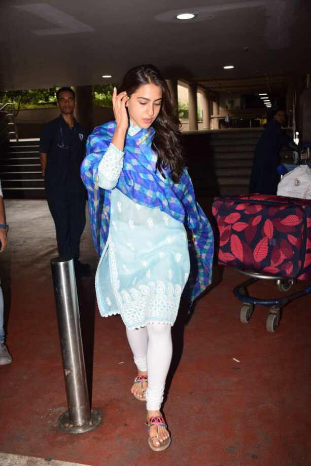 Swagger On Airport: Sara Ali Khan’s Airport Looks Are Dashing & Groovy, Here’s A Proof - 2