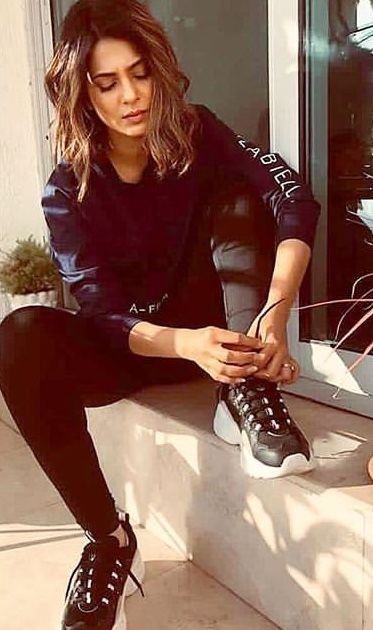 Take A Look At These Pictures That Prove Jennifer Winget Is A Total Sneakerhead - 2