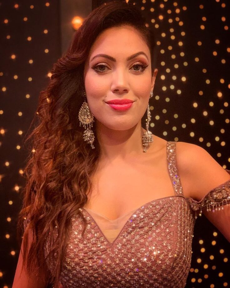 The Perfect Accessory To Any Outfit Is An Haute Lip Colour, Grab It From Munmun Dutta To Look Aesthetically Beautiful - 0