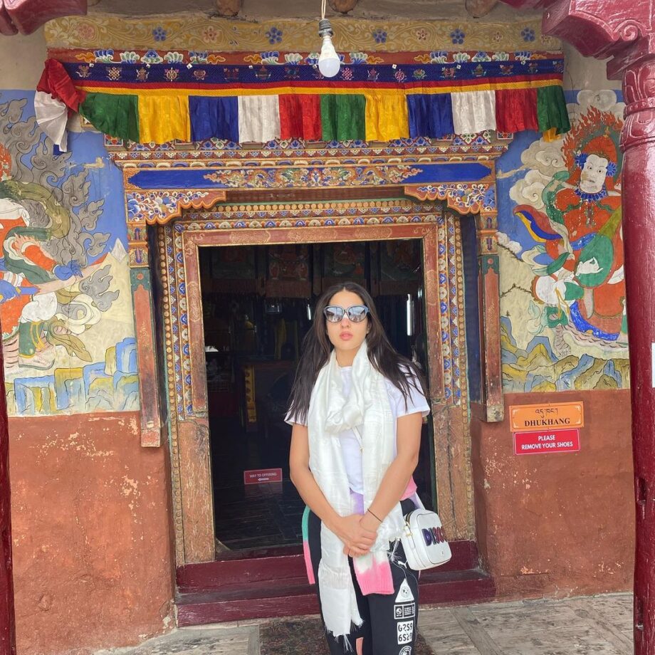 Travel Diary: Sara Ali Khan is clearly having a great time in Ladakh! View mesmerizing pics - 2