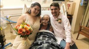 A Bride Gets Married At A Hospital So That Grandmother Battling Cancer Can Be Part Of Ceremony, Watch The Video That Will Make You Sentimental