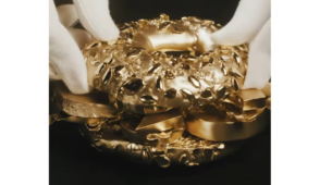 Art At Its Best! A Jaw-Dropping Video Of Artists Creating Avocado Bagel Sculpture Using Nothing But Gold Will Leave You Stunned