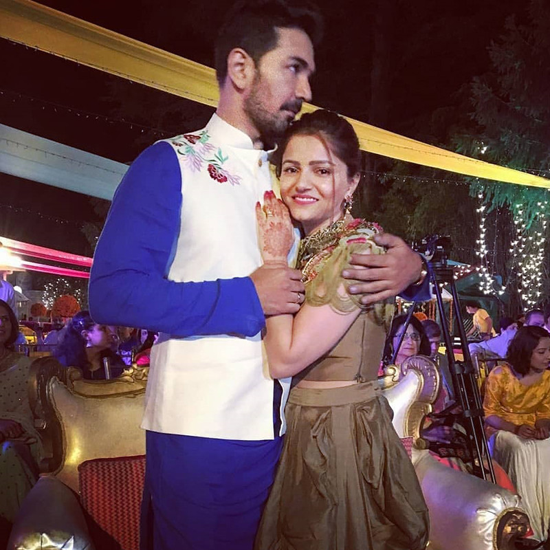 Check Out Adorable Mushy Clicks Of Rubina Dilaik & Abhinav Shukla To Get All Kinds Of Feels! See Pics Here - 1