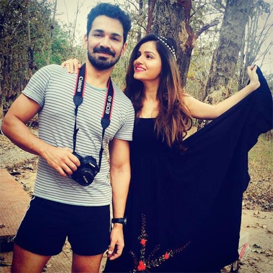 Check Out Adorable Mushy Clicks Of Rubina Dilaik & Abhinav Shukla To Get All Kinds Of Feels! See Pics Here - 2