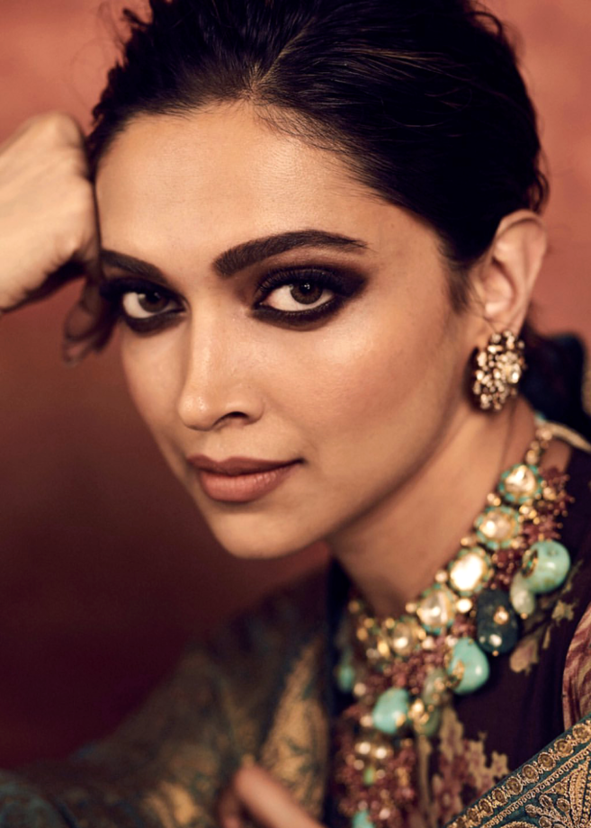 Deepika Padukone Vs Yami Gautam: Which Diva’s Dewy Makeup Look Will You Try This Festive Season? - 2