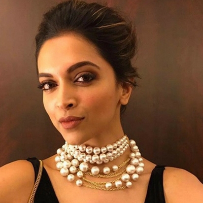 One Of The Most Versatile Pieces Of Jewellery Is Pearl Choker: BookMark It From These Beauties Deepika Padukone And Karisma Kapoor - 0