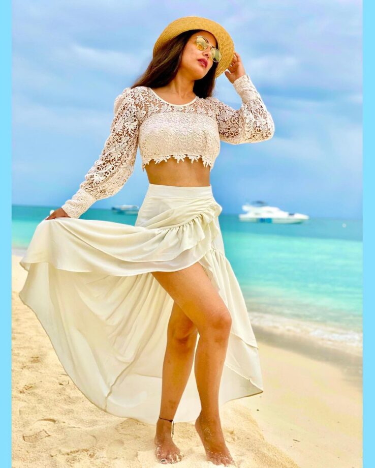 From Surbhi Chandna To Siddharth Nigam: TV Celebs Who Shared Alluring Photos From Maldives - 2