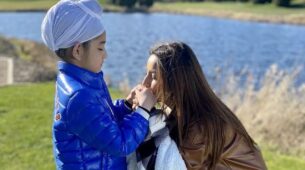 Emotional Moment: Shehnaaz Gill’s adorable throwback pic while playing with a little child on the sets of ‘Honsla Rakh’ goes viral