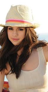 Hat To Beanies, Selena Gomez’s Remarkable Headgear Collection - 3