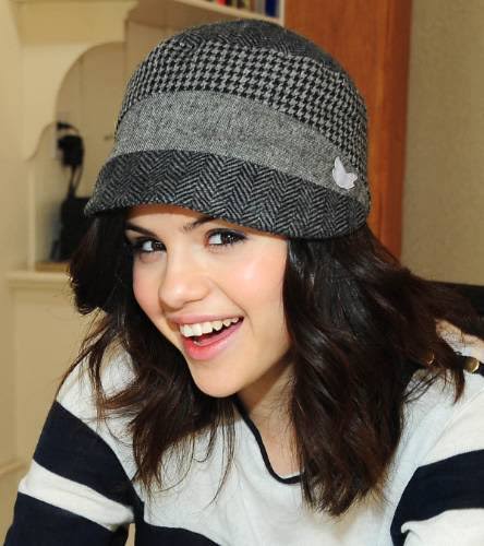 Hat To Beanies, Selena Gomez’s Remarkable Headgear Collection - 6