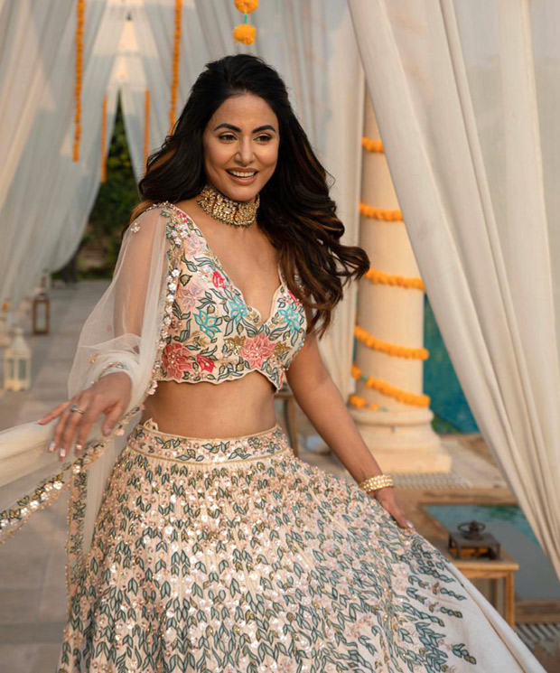 Pearls For The Win! Hina Khan & Her Pearl Studded Dress That Will Make You Fall For Her - 0