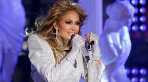 How To Style An Interesting Bralette? Let Jennifer Lopez Serve You As A Inspiration